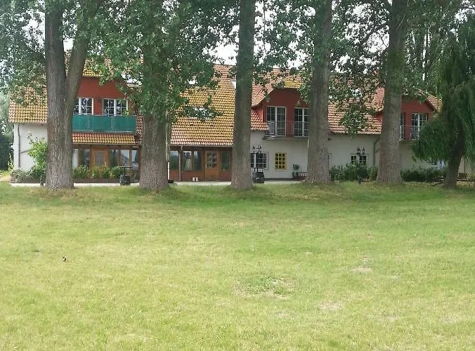 Haus Mueritz, 17 Hecht Zielow